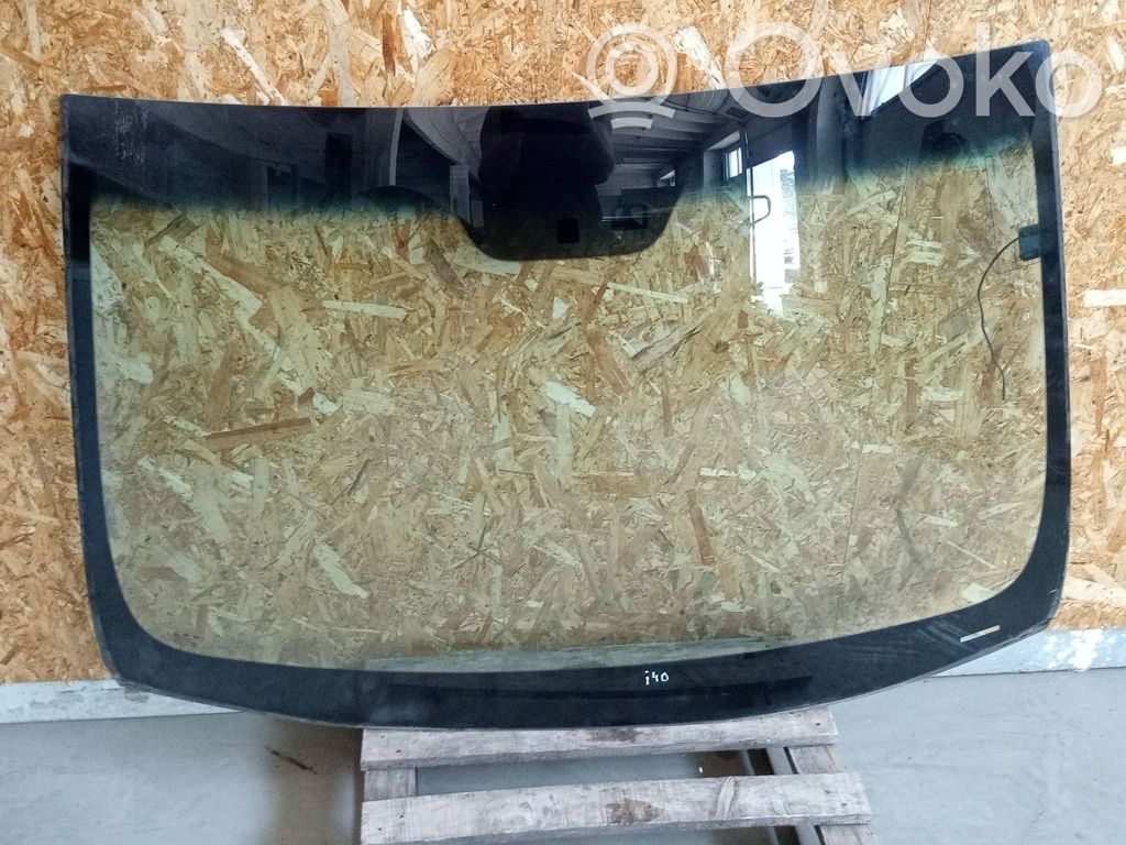 Front windscreen/windshield window