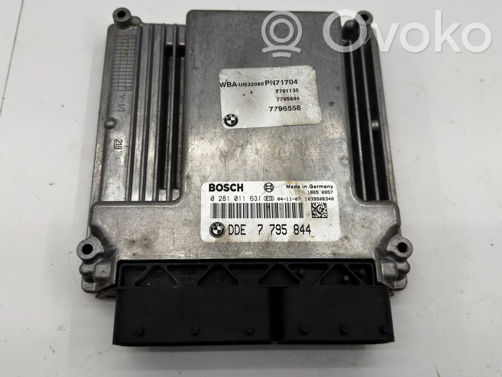 BMW 3 E90 E91 Engine control unit/module 