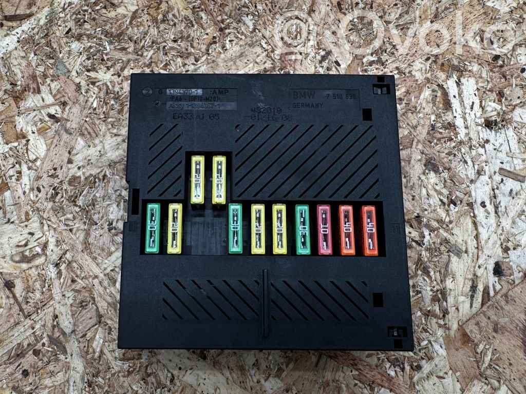 BMW 7 E65 E66 Fuse module 
