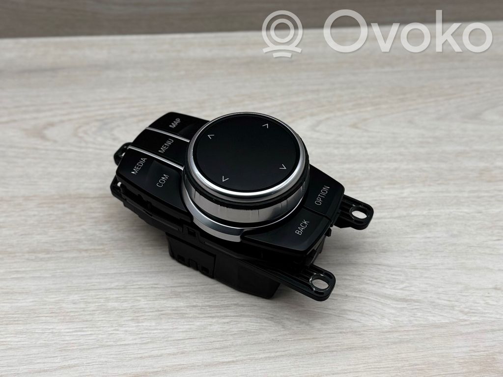 BMW 5 G30 G31 G38 Head unit multimedia control 