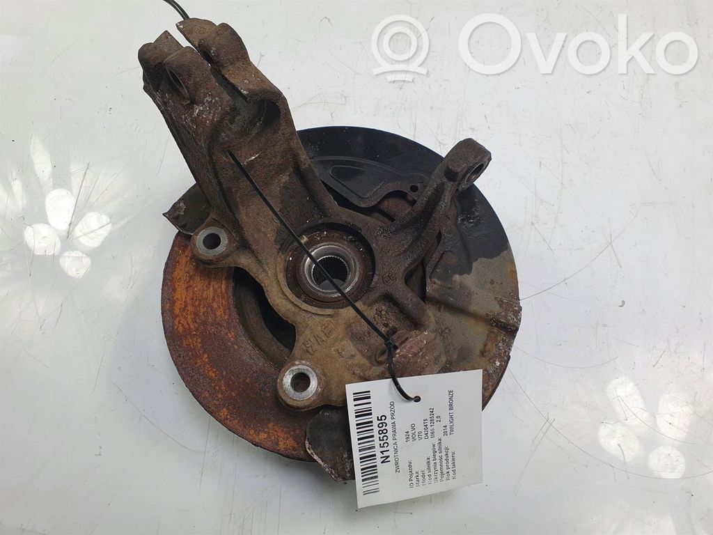 Volvo V70 Zwrotnica koła przedniego 