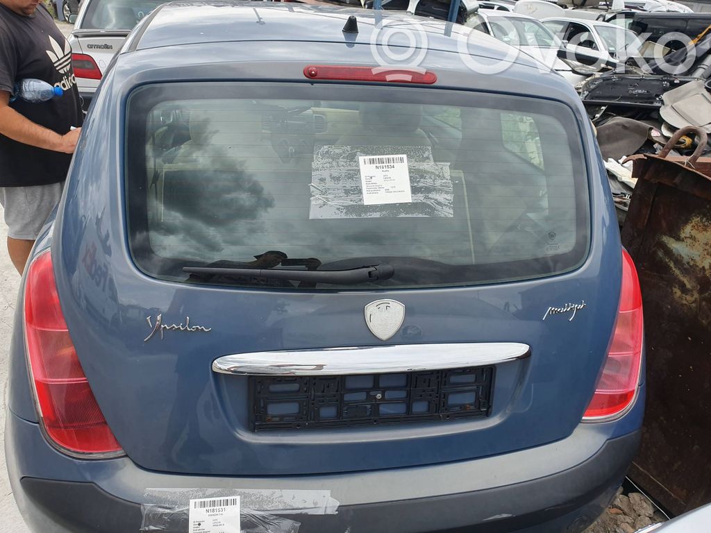 Lancia Ypsilon Galinis dangtis (bagažinės) 