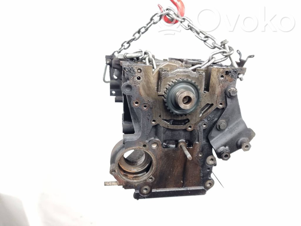 Volkswagen PASSAT B8 Engine block 