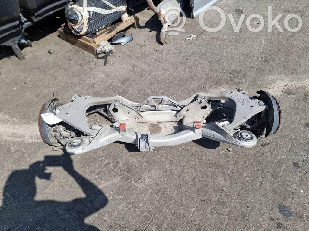 Audi A8 S8 D3 4E Galinis tiltas 