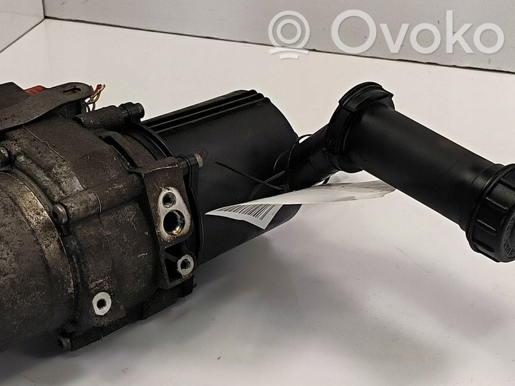 Citroen C4 I Power steering pump 