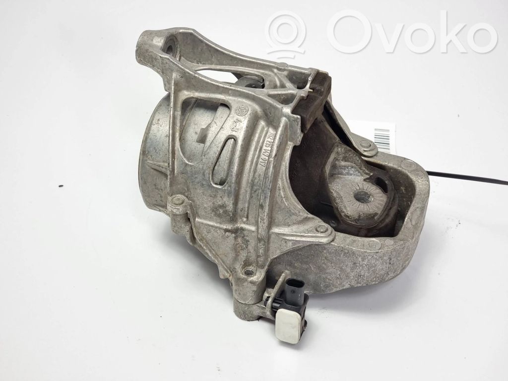 Audi A8 S8 D5 Engine mount vacuum valve 