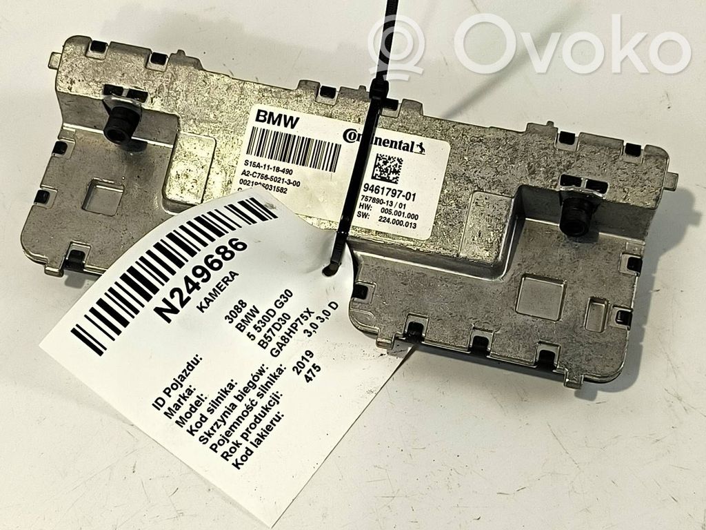 BMW 5 G30 G31 G38 Kamera zderzaka przedniego 