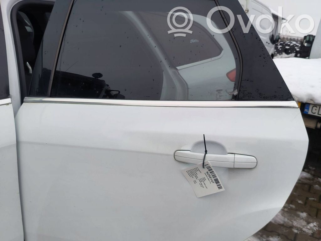 Ford Focus Aizmugurējās durvis 
