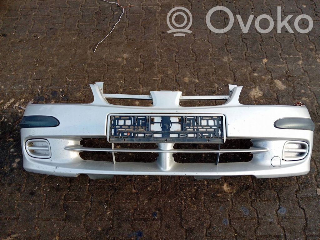 Nissan Almera N16 Etupuskuri 