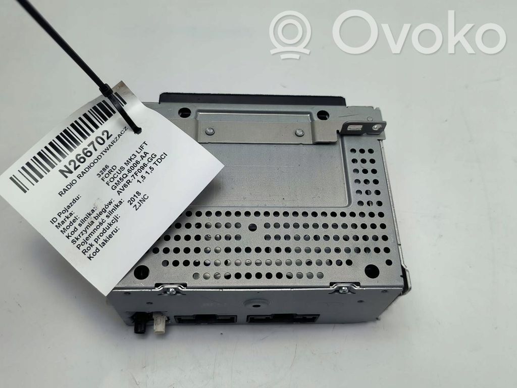Ford Focus Radio / CD-Player / DVD-Player / Navigation 
