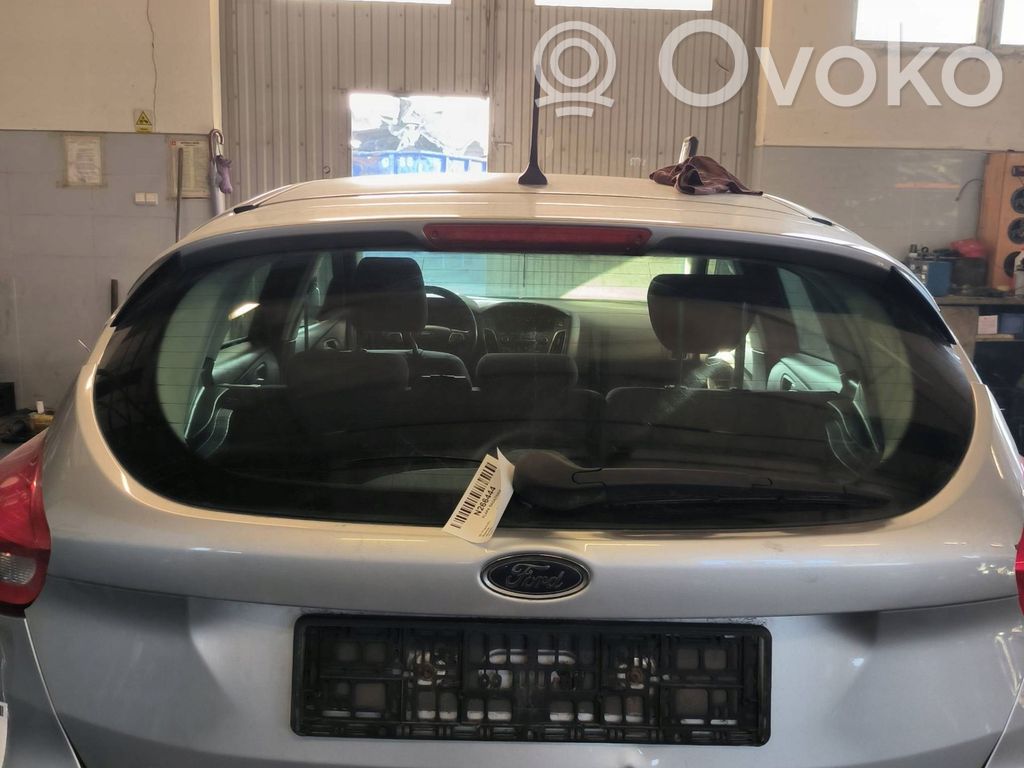 Ford Focus Aizmugurējais pārsegs (bagāžnieks) 