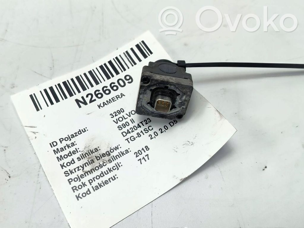 Volvo S90, V90 Front bumper camera 
