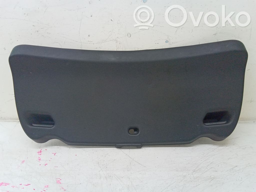 Tailgate trim   109045500