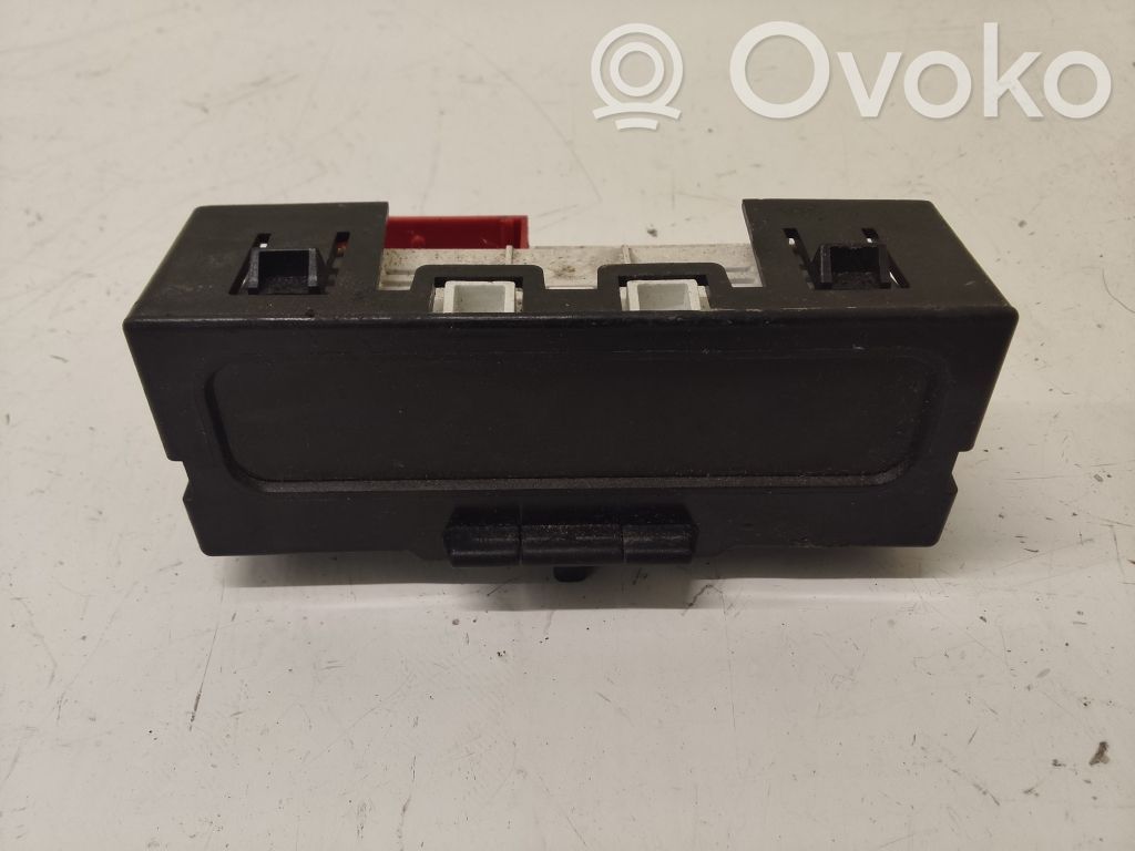 Renault Megane II Screen/display/small screen 