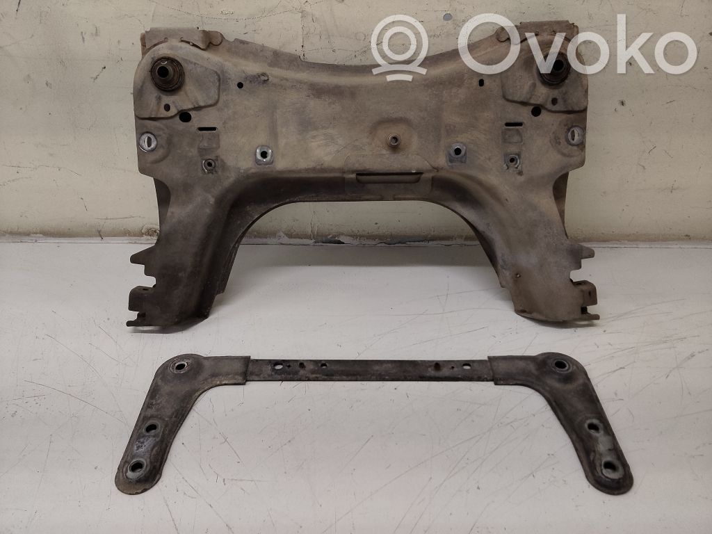 Renault Megane II Front subframe 