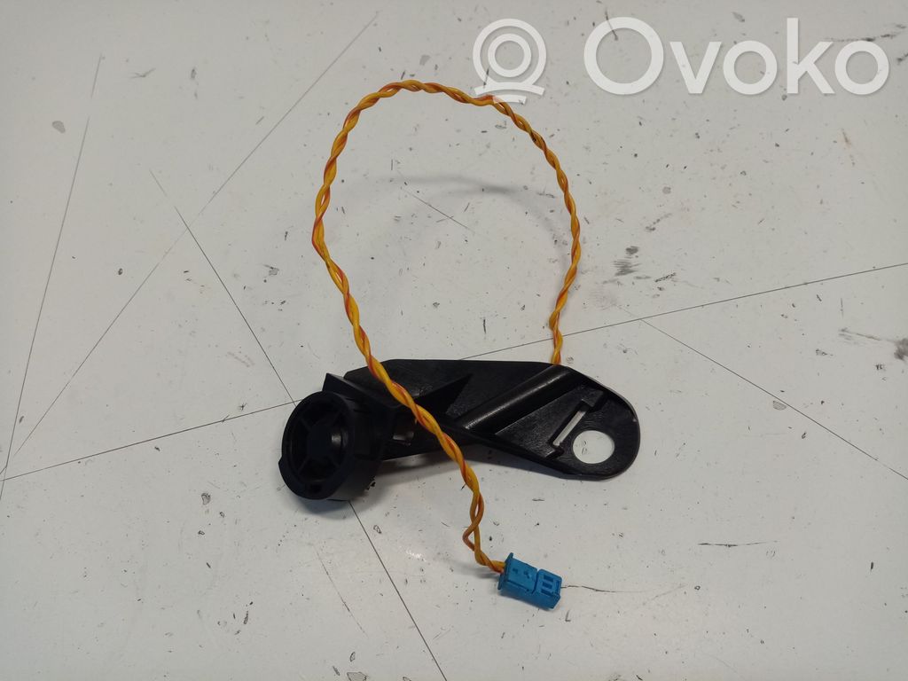 BMW 5 E39 Front door speaker 