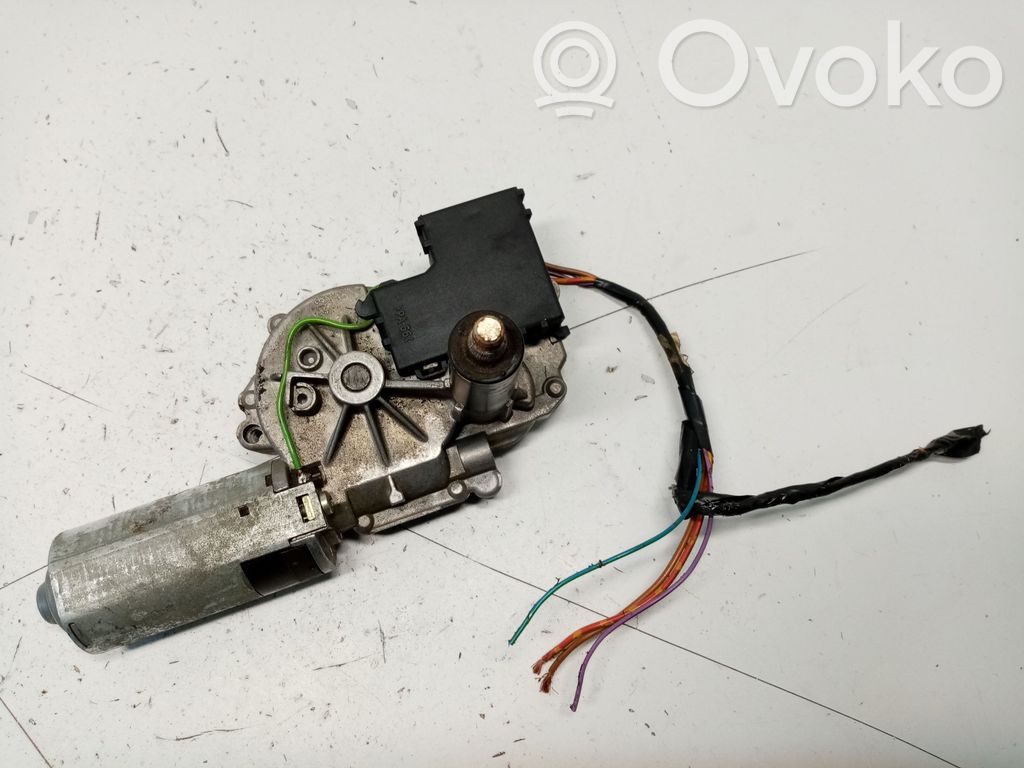 BMW 3 E36 Aizmugurējā loga tīrītāja motoriņš 