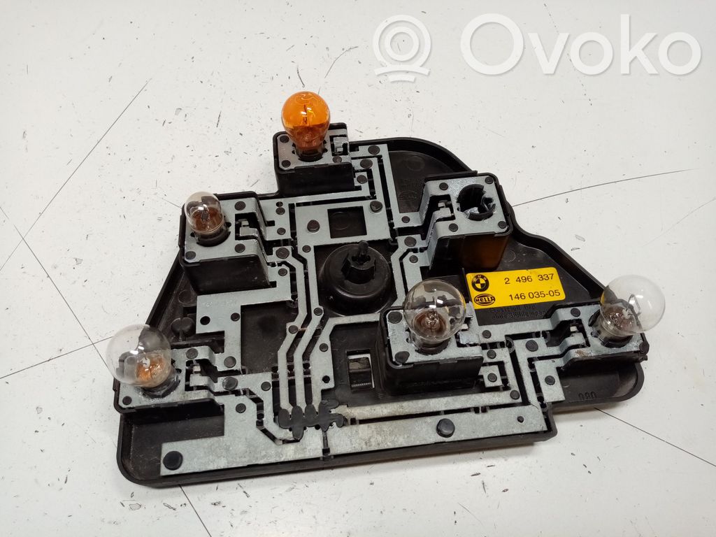 BMW 5 E39 Tail light part 