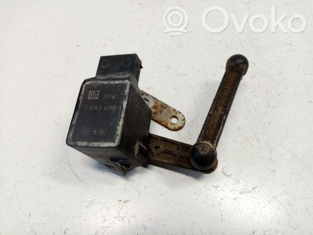 BMW 5 E39 Sensor de nivel del faro delantero/principal 