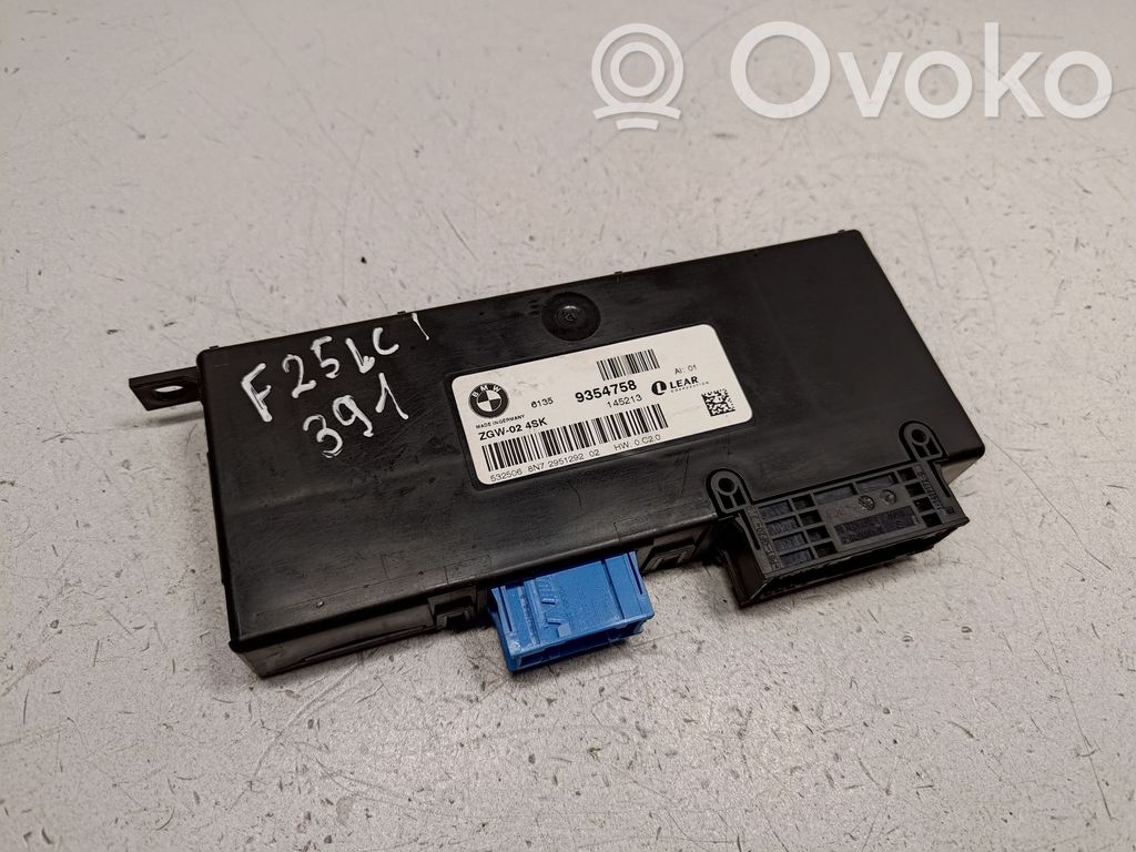 BMW X3 F25 Gateway control module 