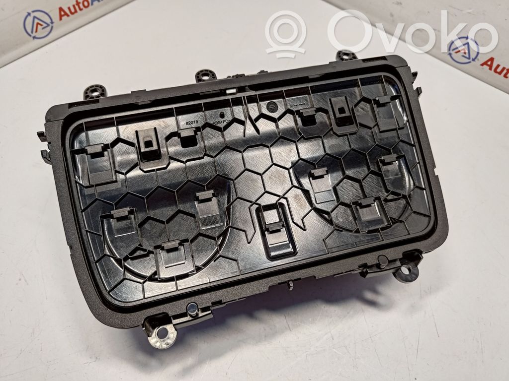 BMW 5 F10 F11 Передний держатель чашки 