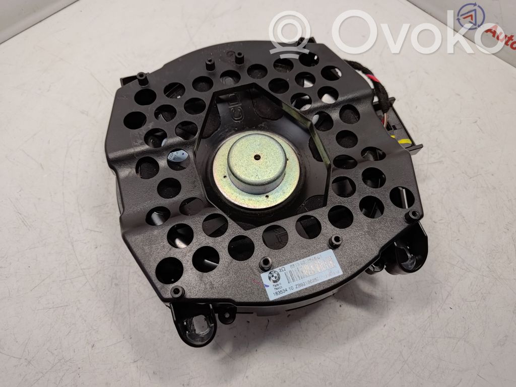 BMW X5 E70 Subwoofer 