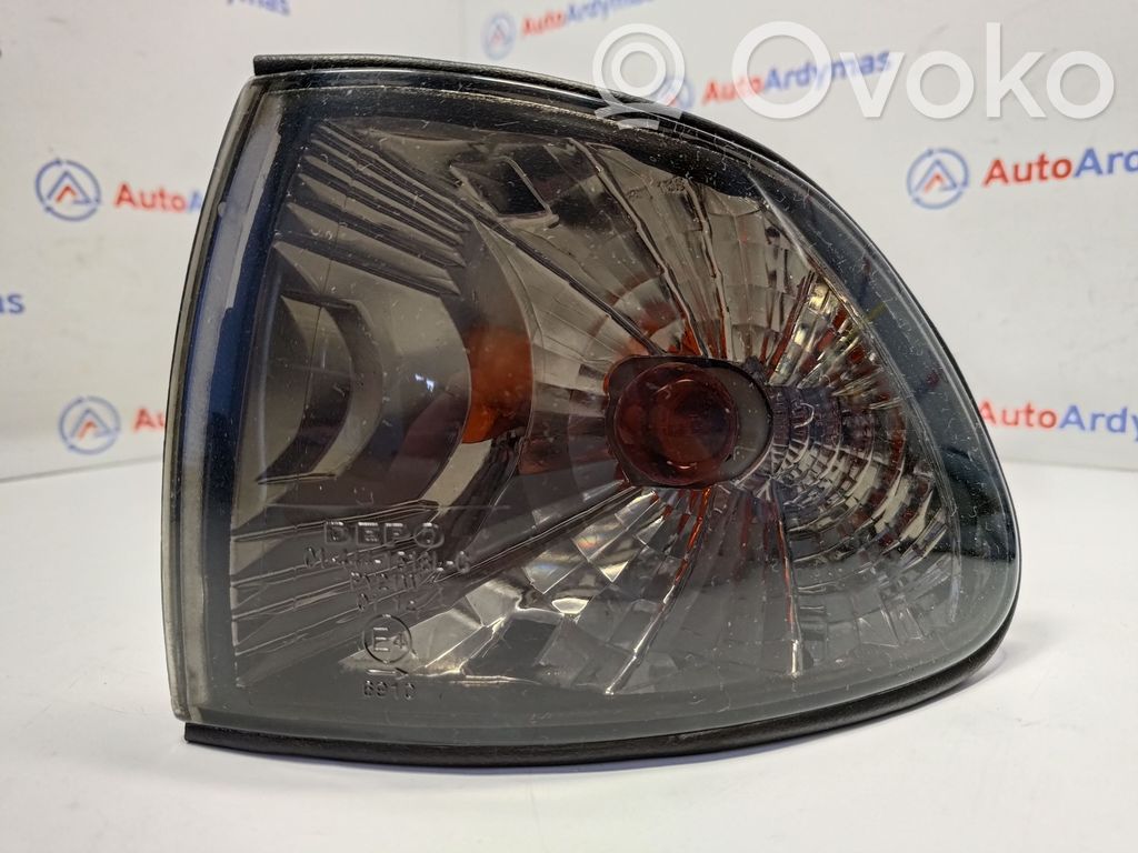 BMW 7 E38 Etusuuntavilkku 