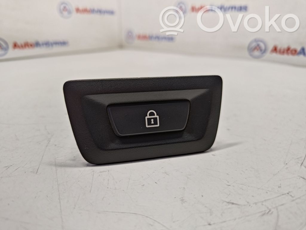 BMW 5 F10 F11 Central locking switch button 