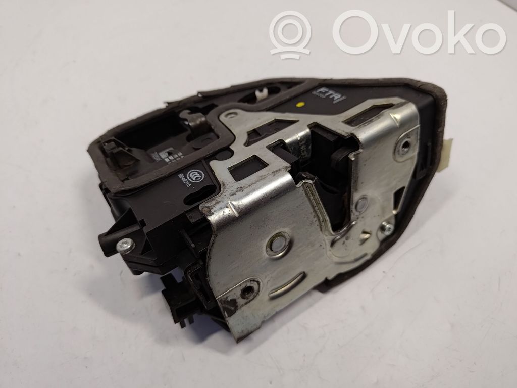 BMW 3 E90 E91 Front door lock 