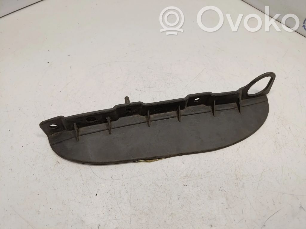 Front splash guards bracket   51627136525