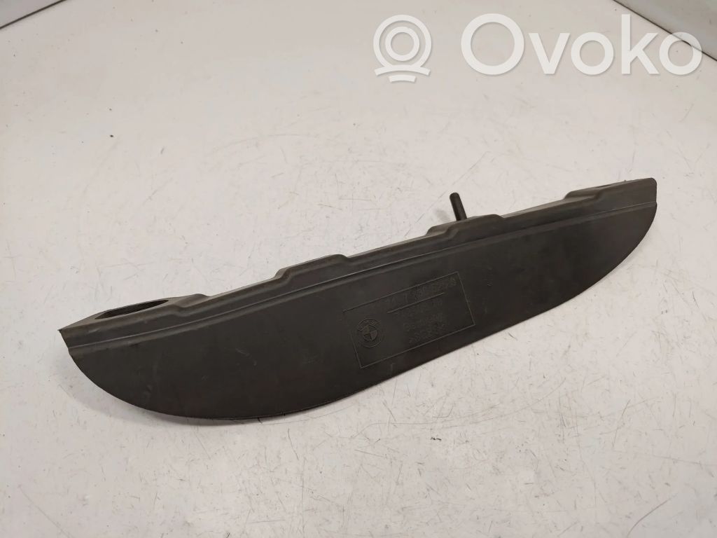 BMW 3 E90 E91 Front splash guards bracket 