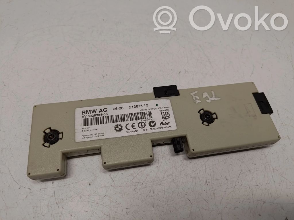 BMW 3 E92 E93 Antenas pastiprinātājs 