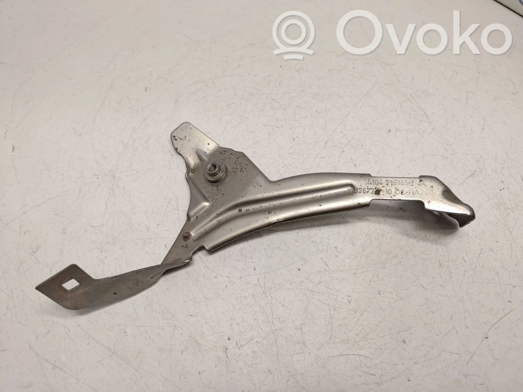 BMW 5 E60 E61 Fender mounting bracket 
