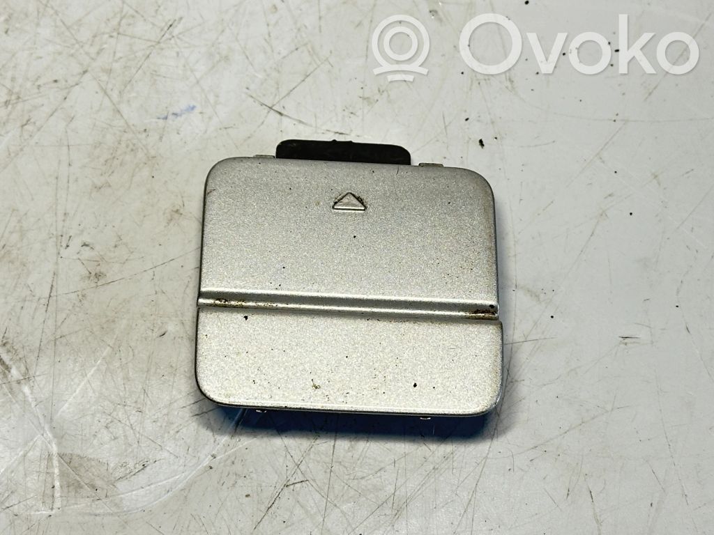 Abdeckung Deckel Abschleppöse hinten   7033711,51127033711