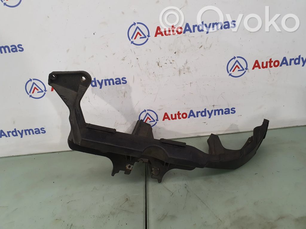 BMW X3 E83 Headlight/headlamp mounting bracket 