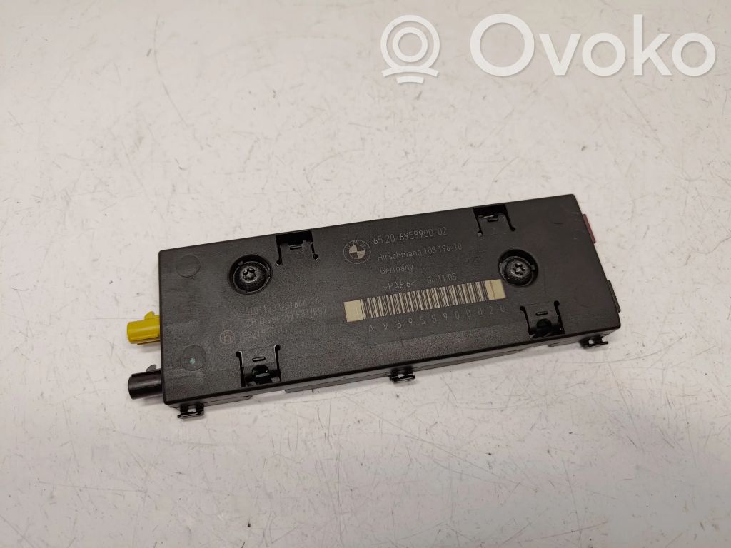 BMW 1 E81 E87 Antenas pastiprinātājs 