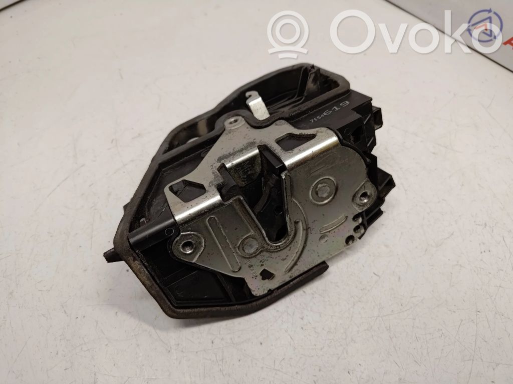 Etuoven lukko   7154619,51217154619,51217167065