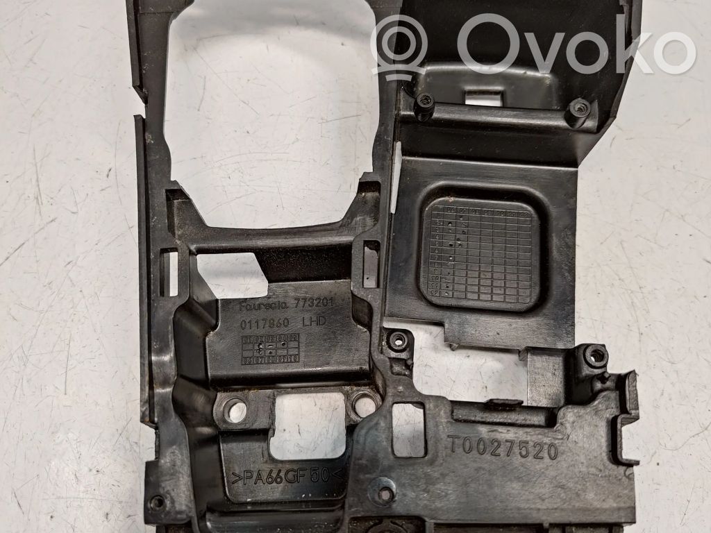 BMW X5 E70 Other center console (tunnel) element 