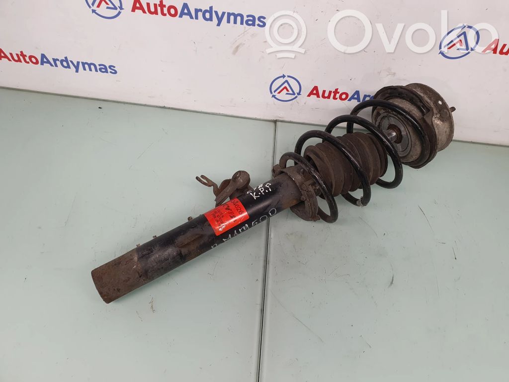 BMW 1 E82 E88 Priekšpusē amortizators 