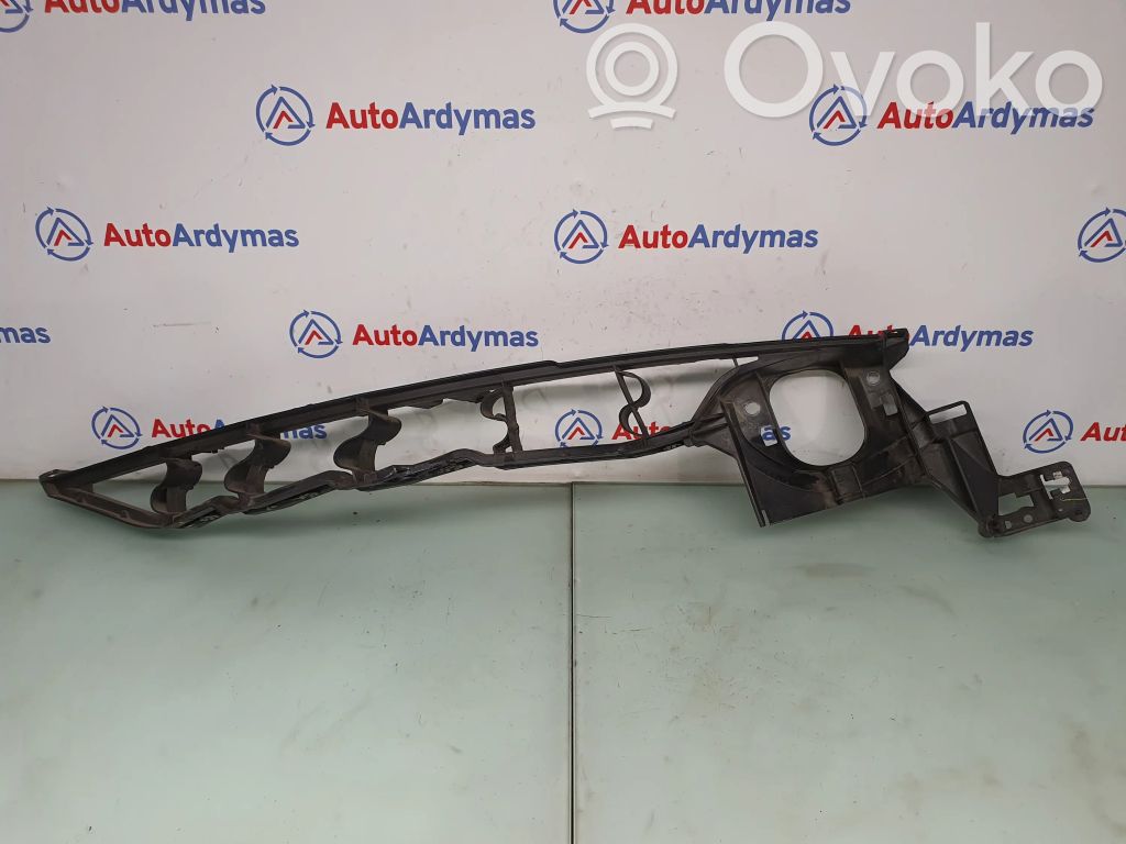 BMW X5 E70 Soporte de montaje del guardabarros 