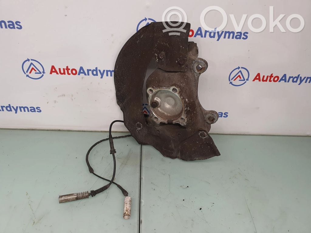 BMW 7 E65 E66 Priekšējā riteņa rumbas vārpstas šarnīrs (stupica, capfa) 
