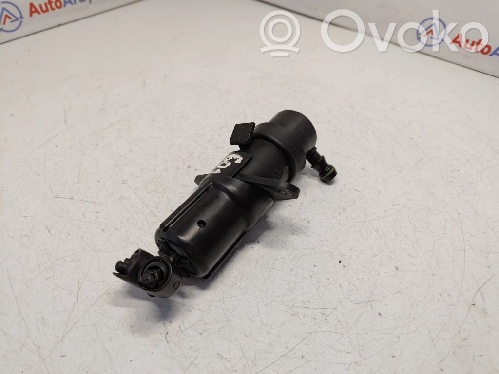 BMW 7 E65 E66 Headlight washer spray nozzle 