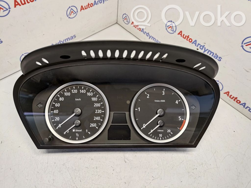 BMW 5 E60 E61 Nopeusmittari (mittaristo) 