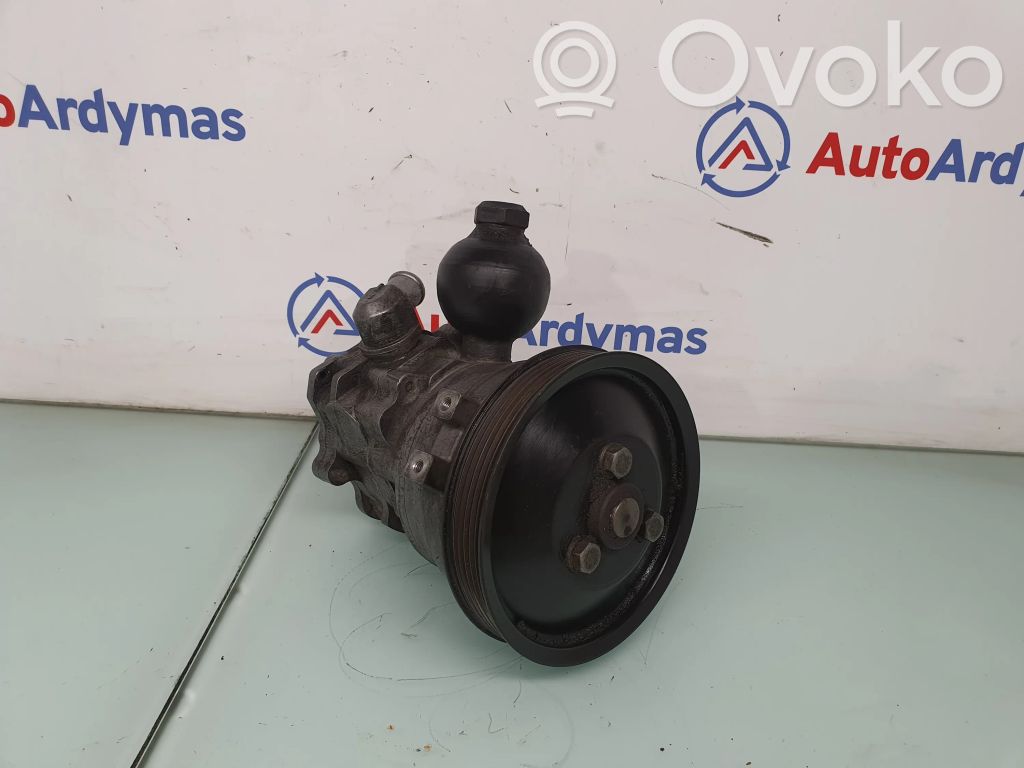 BMW 7 E65 E66 Vairo stiprintuvo siurblys 