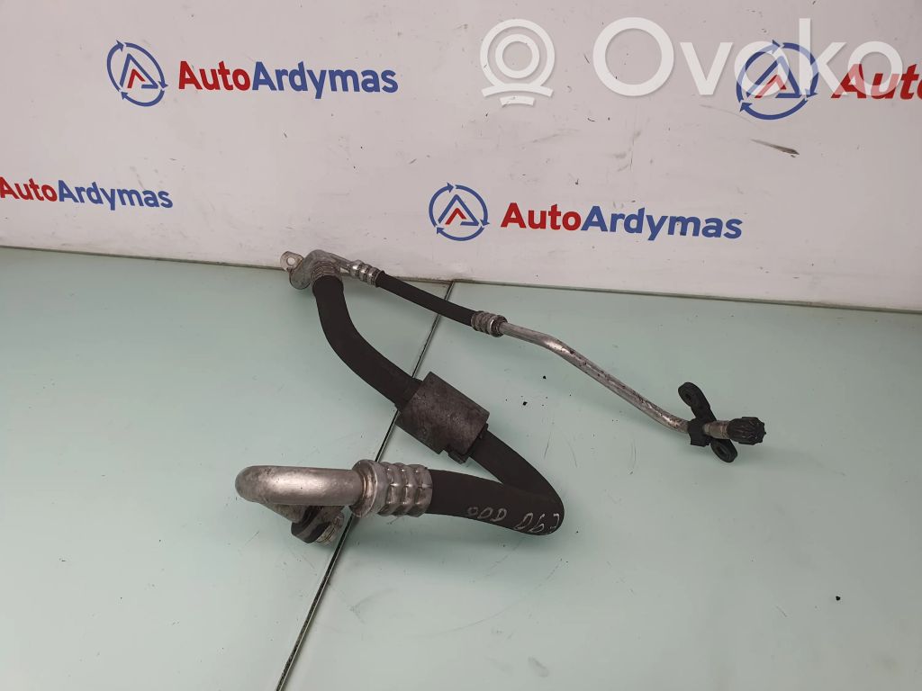 BMW 3 E90 E91 Ilmastointilaitteen putki (A/C) 