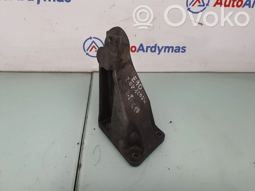BMW 3 E90 E91 Engine mounting bracket 