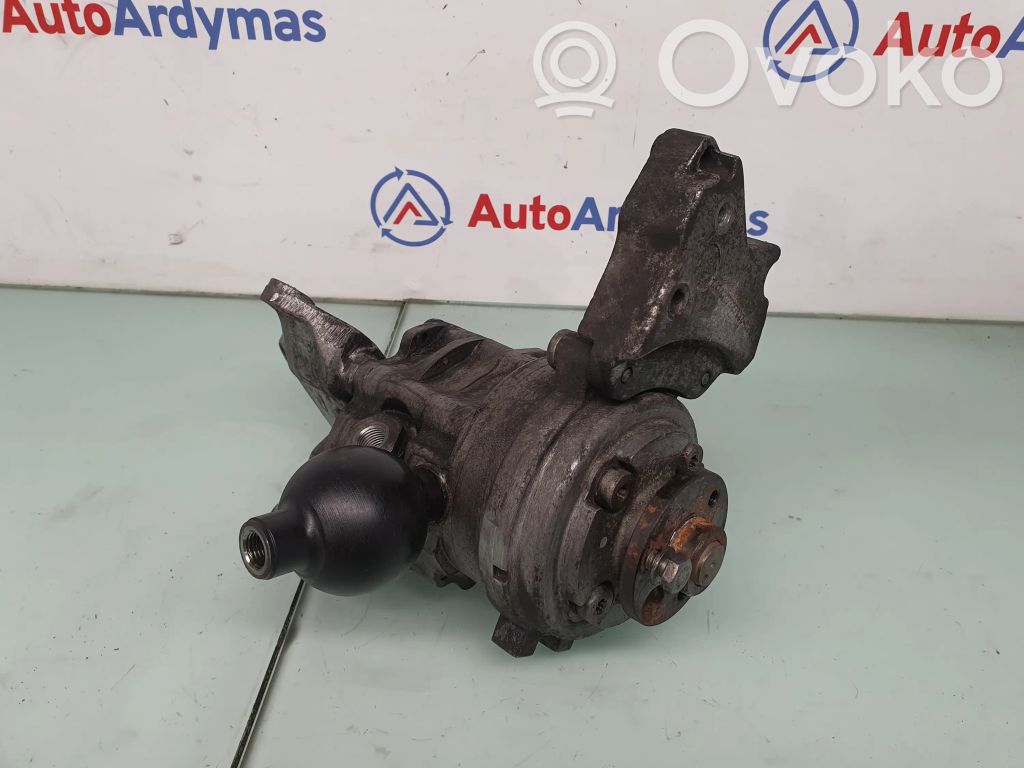 BMW 5 E60 E61 Power steering pump 