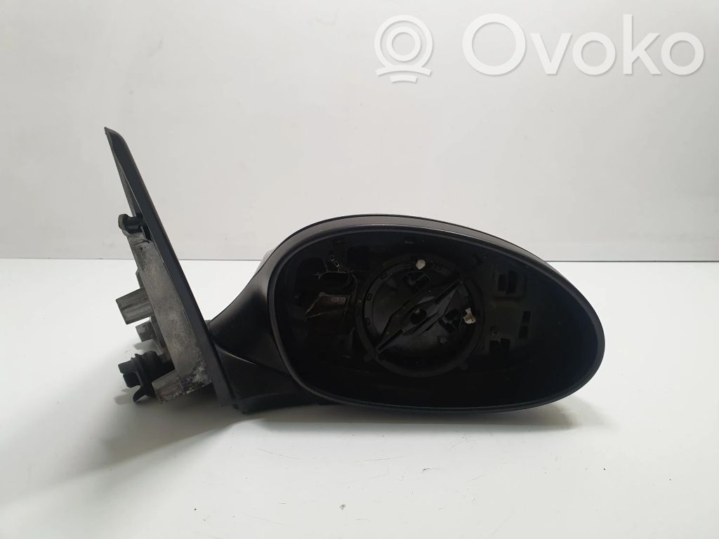 BMW 1 E81 E87 Front door electric wing mirror 