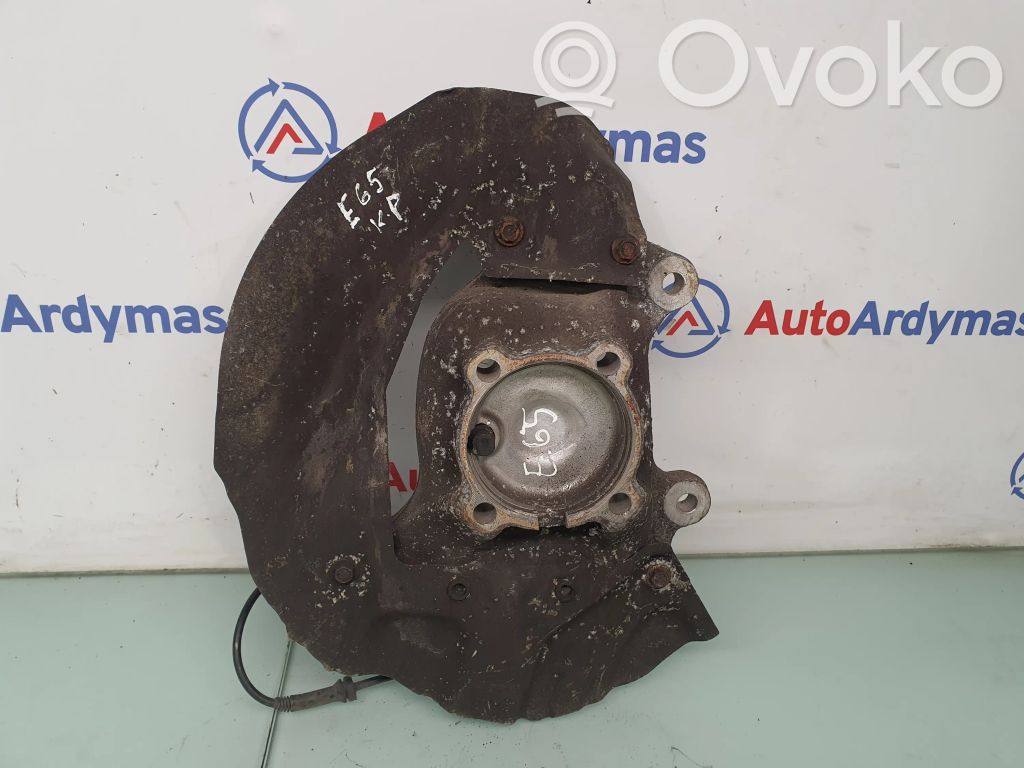 BMW 7 E65 E66 Priekšējā riteņa rumbas vārpstas šarnīrs (stupica, capfa) 