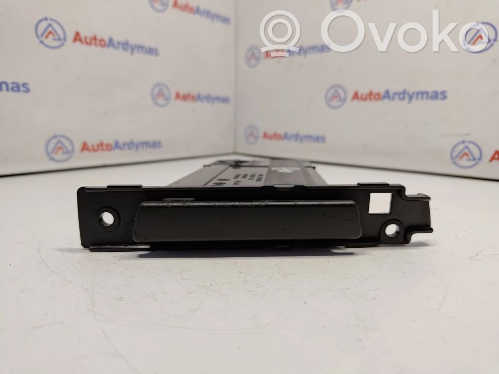 BMW 3 E90 E91 Cup holder 